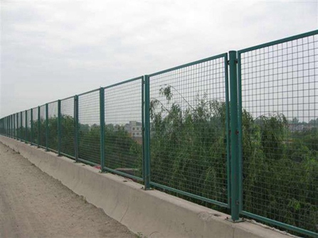 1644393052246048.jpg 桥梁护栏网 (2).jpg